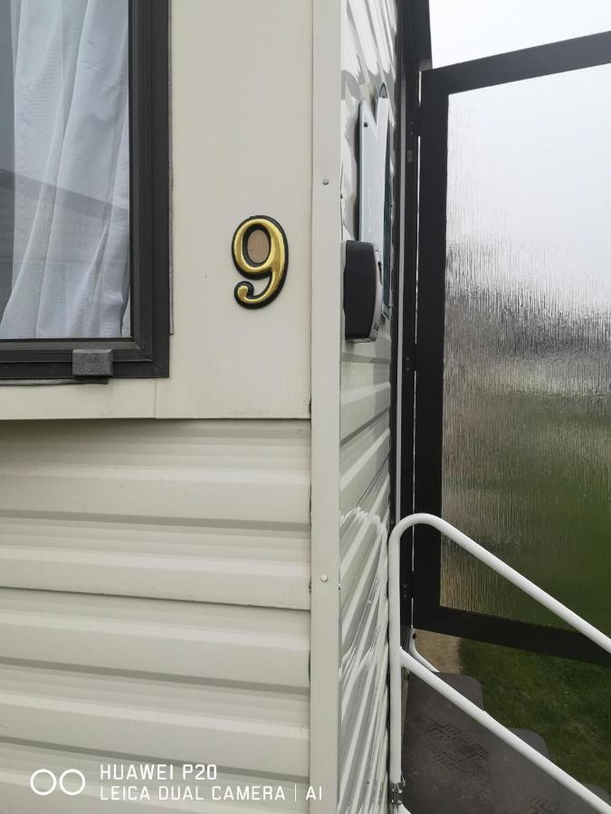 Lovely 2-Bed Caravan In Walton On The Naze 外观 照片